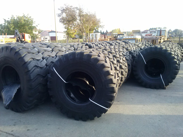 pneumatici-za-gradjevinske-masine