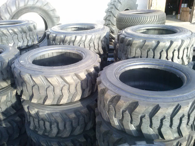 rezervni-pneumatici-za-gradjevinske-masine