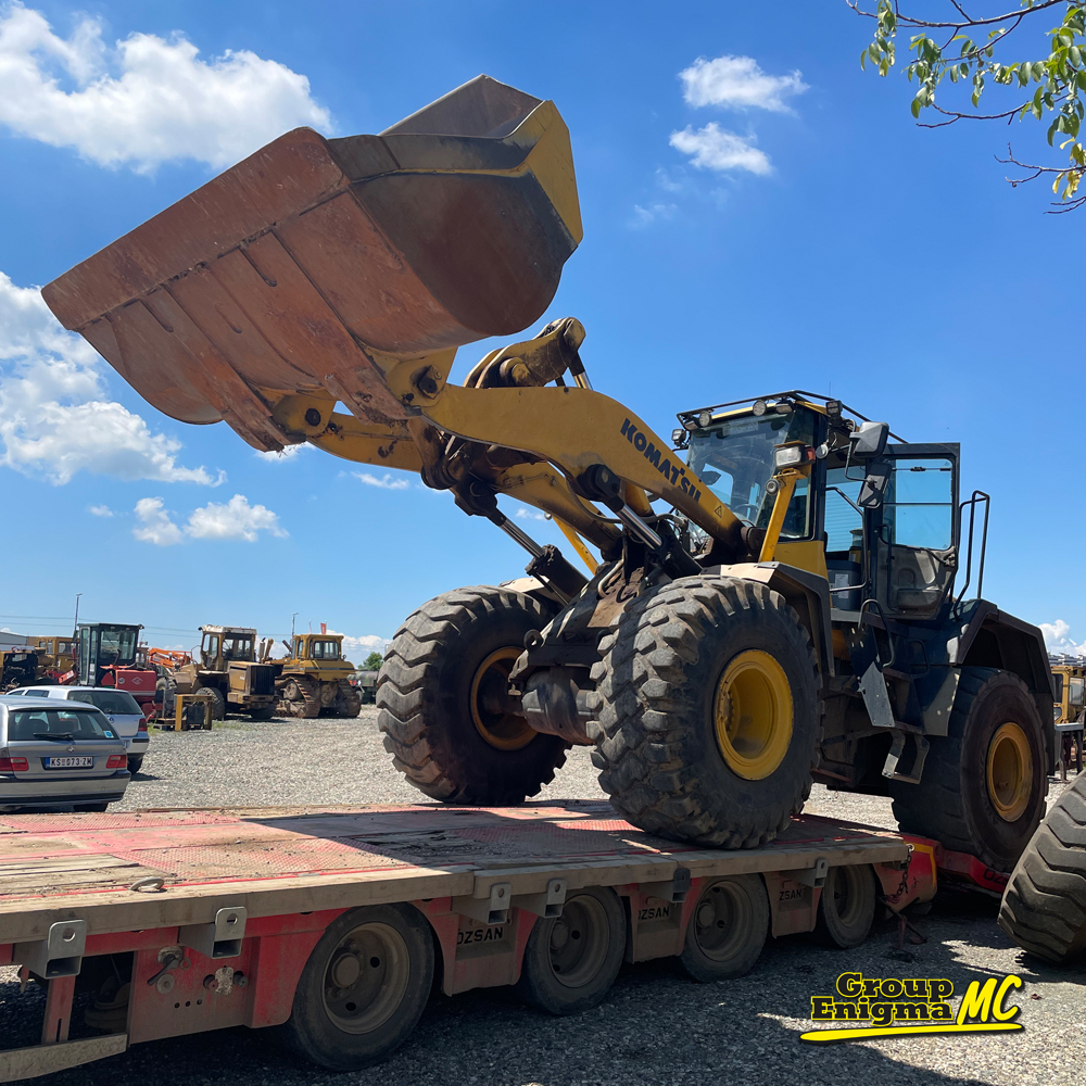 Izvršena je sanacija centralnog podmazivanja, kao i mali servis, na mašini Komatsu WA470