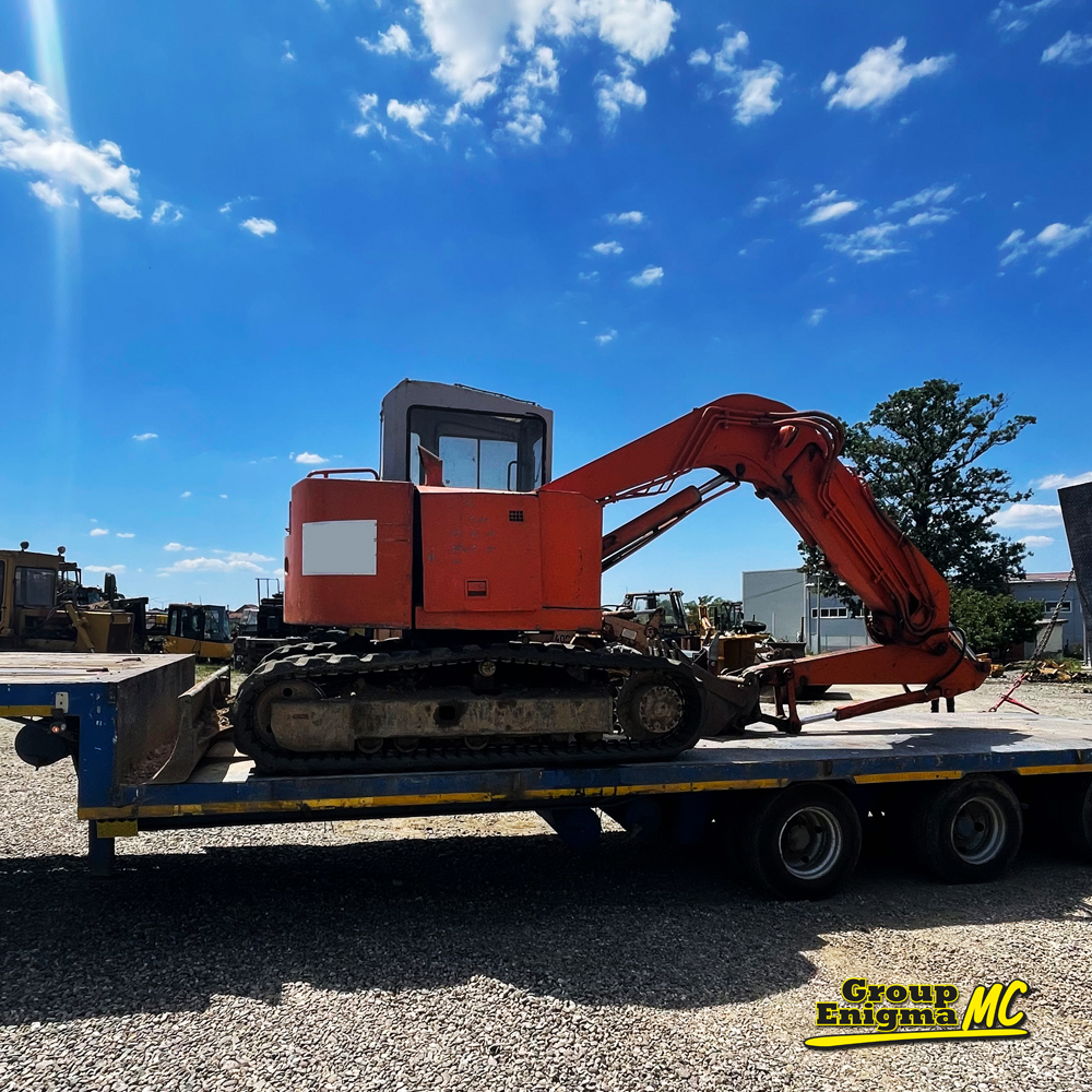 Remont gaznog stroja na bageru Hitachi EX 60 UR