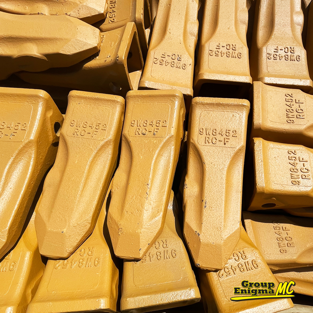 Veliki izbor adaptera i navlaka-2