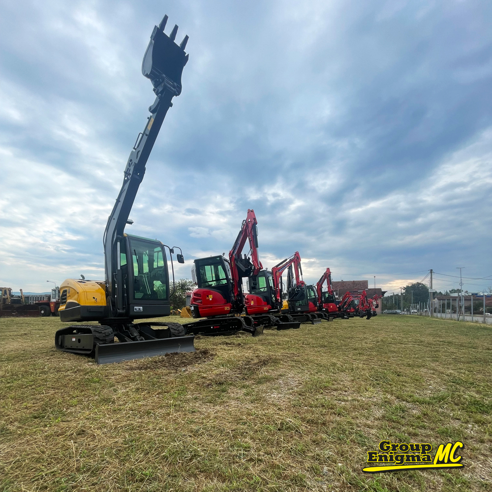 Veliki izbor mini bagera visokih performansi, spremnih za isporuku po pristupačnim cenama