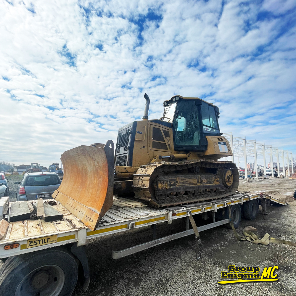 Buldozer CAT D6K